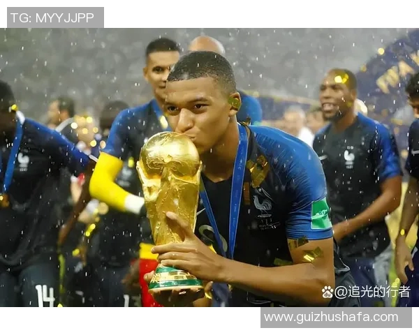 姆巴佩拒绝续约引发巴黎决策或今夏出售15亿欧元转会风波