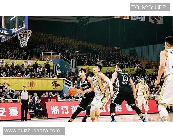 CBA辽宁队与广厦队实力对比分析谁将赢得最终胜利