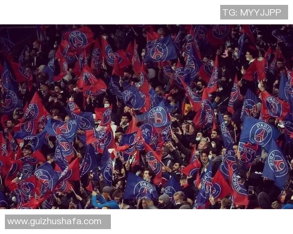 巴黎圣日耳曼主场迎战洛里昂期待精彩对决与球迷热情助威 巴黎圣日耳曼主场迎战洛里昂期待精彩对决与球迷热情助威