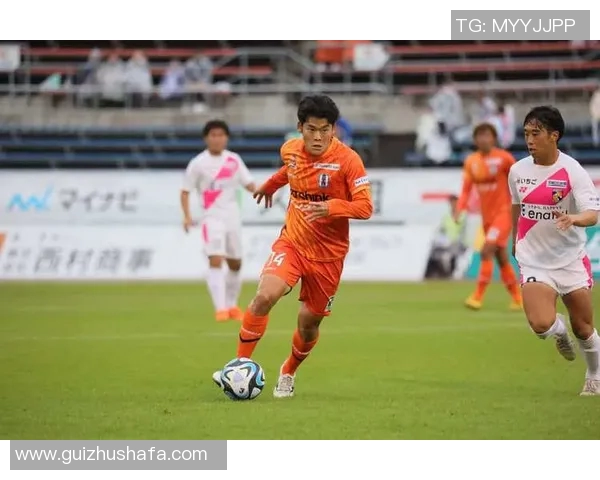 日乙联赛焦点战京都不死鸟迎战甲府风林争夺季后赛席位