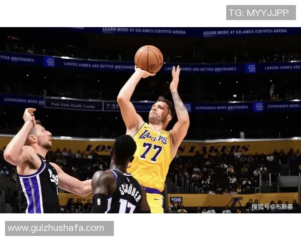 2017季前赛湖人与国王的精彩对决回顾与分析 2017季前赛湖人与国王的精彩对决回顾与分析