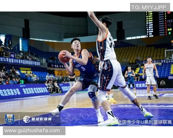 易建联与易立的篮球对决谁能胜出揭示中国篮球新一代的崛起与传承