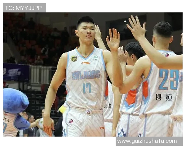 范子铭：从青涩少年到篮球场上的璀璨明星之路揭秘