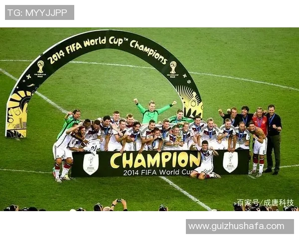 最新足球团队协作排名揭晓上海足球队稳居榜首引关注 最新足球团队协作排名揭晓上海足球队稳居榜首引关注